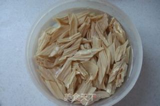 Fried Yuba with Fungus recipe