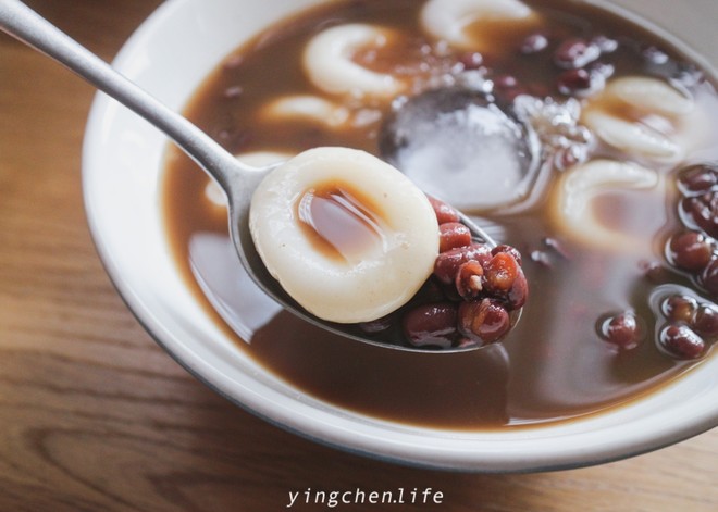 Japanese Style Brown Sugar Red Bean Dumpling Ice recipe