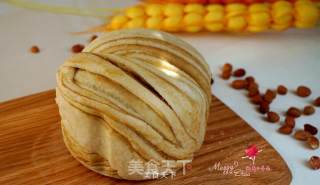 Delicious Peanut Butter Big Flower Roll recipe
