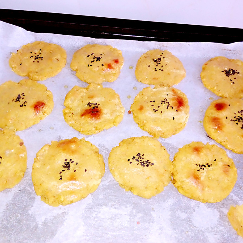 #柏翠大赛#sweet Potato Glutinous Rice Crackers with Sea Buckthorn Sauce recipe