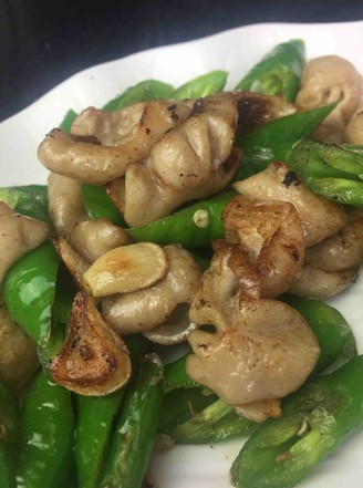 Stir-fried Pork Intestine with Green Pepper