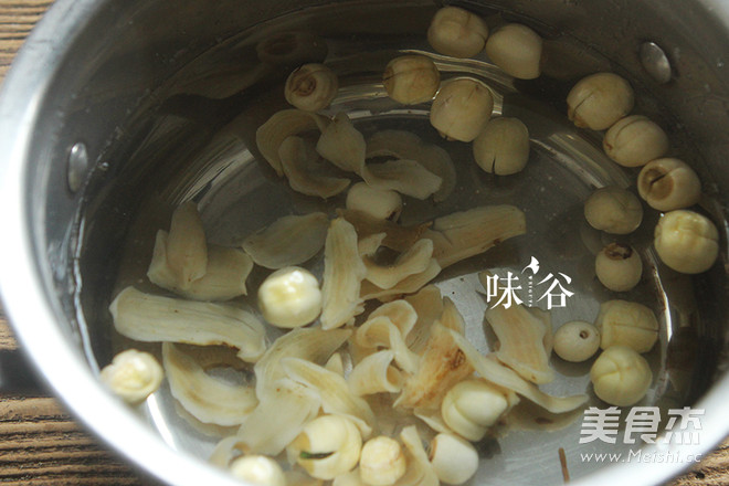 Lotus Seed Lily Egg Syrup recipe