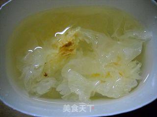 Nanmei Tremella Soup recipe