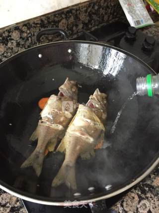 Clear Stewed Fish Soup (simple Version) recipe