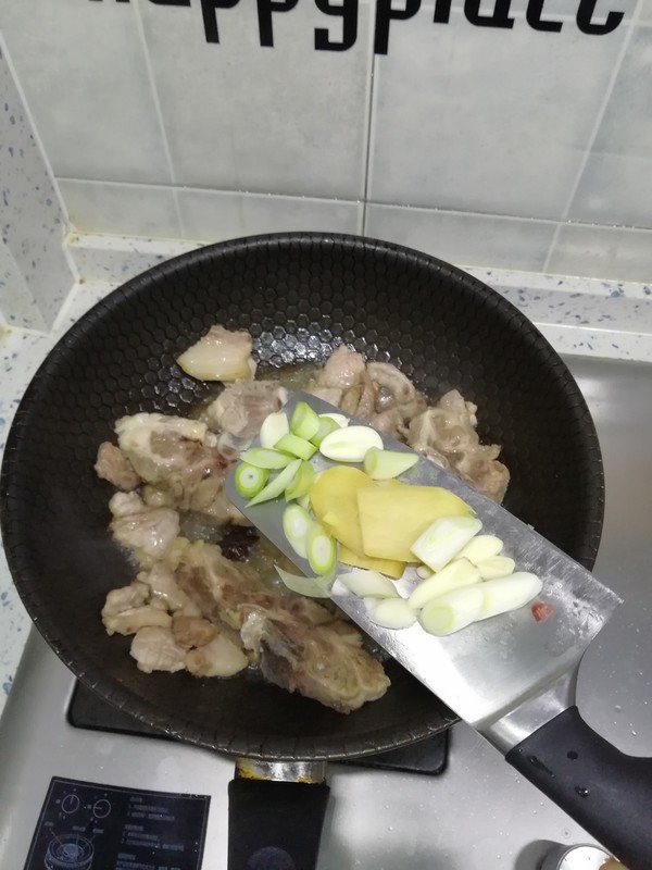 Stewed Pork Neck Bones with Sauerkraut Vermicelli, One of The Famous Dishes in Northeast China recipe