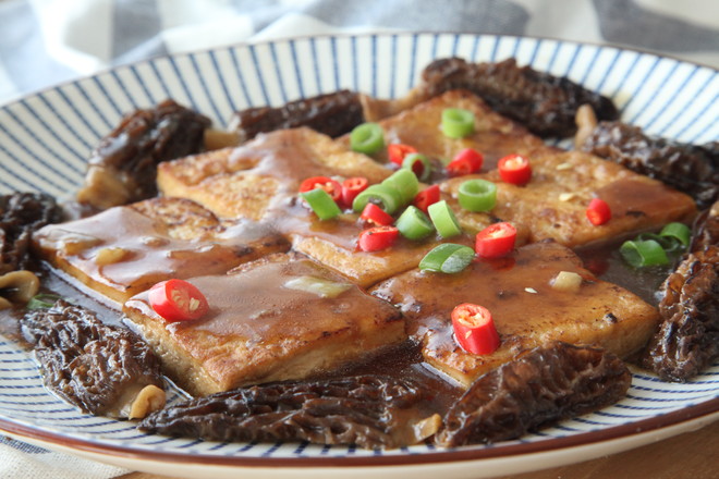 Grilled Tofu with Fresh Morels recipe