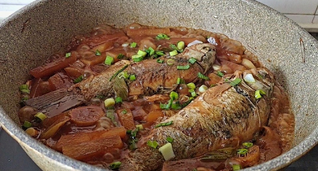 Eat More Radishes in Winter, So Stew with Fish, Radishes recipe