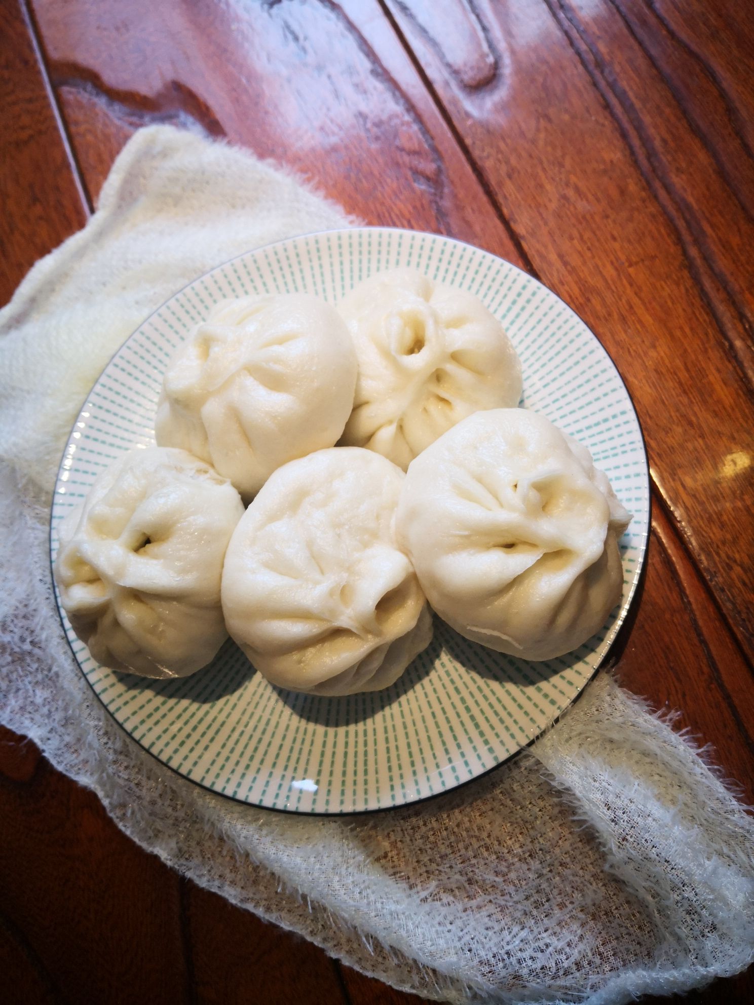 Canola and Mushroom Buns recipe