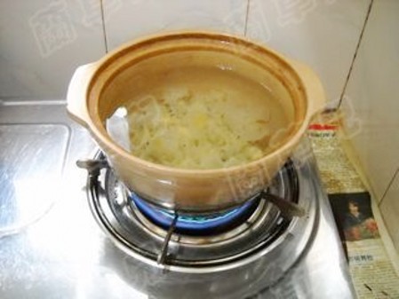 Gorgon, Lotus Seed and Tremella Soup recipe