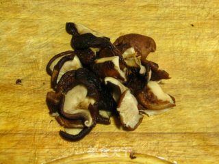 Stir-fried Shrimps with Mushrooms recipe