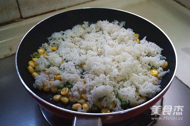 Egg Fried Rice recipe