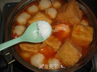 Hand-rolled Noodles with Shrimp and Fish Balls recipe