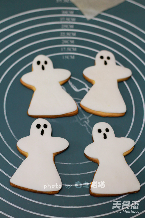 Halloween Fondant Cookies recipe