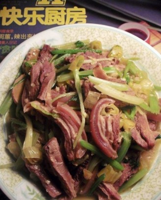 Stir-fried Lamb with Pickled Peppers recipe