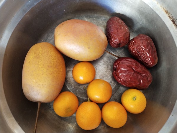 Kumquat Stewed Pear recipe