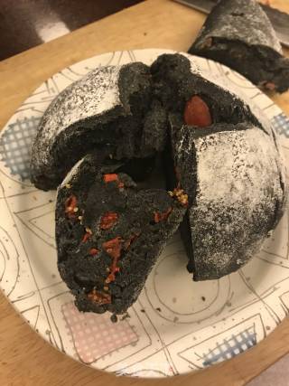 Black Sesame Wolfberry Bread recipe