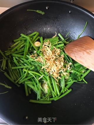 Refreshing and Delicious Shrimp Skin Water Spinach recipe