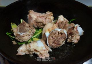 Braised Pork Bone and Soya Beans recipe