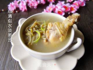 Houttuynia Stewed Chicken Soup recipe