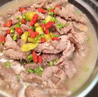 Beef Udon Noodles with Enoki Mushroom and Sour Soup recipe