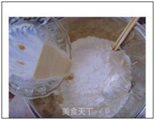 Triangle Bean Paste Buns. recipe