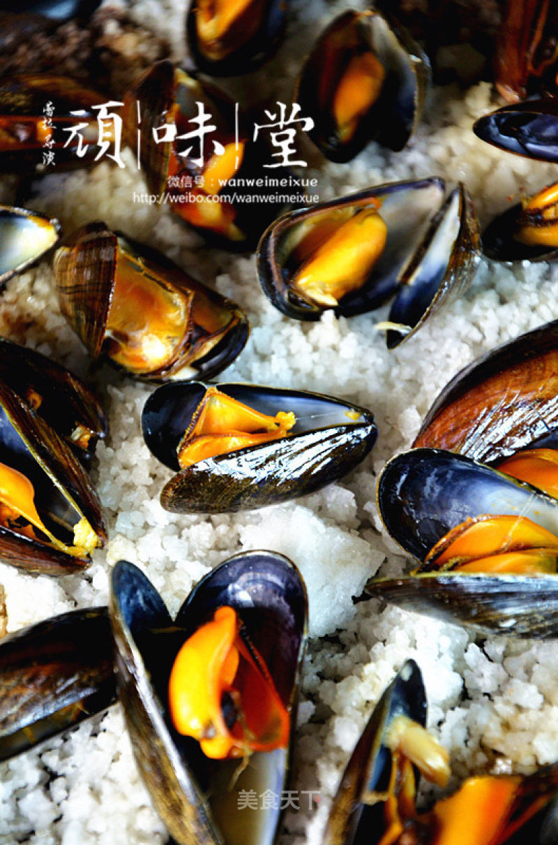 Salt-grilled French Blue Mussels