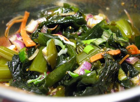 Wakame Dressed in Red Oil recipe