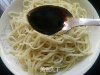 Hot Noodles with Sesame Paste recipe