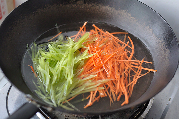 Pleurotus Eryngii Three Threads recipe