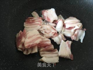 Cabbage Pork in Claypot recipe