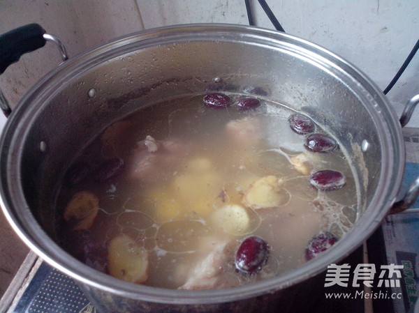 Chestnut Bone in Clay Pot recipe