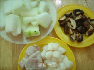 Mushroom, Fresh Shell and Winter Melon Soup recipe