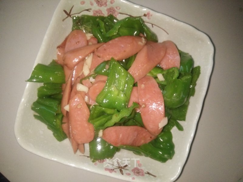 Stir-fried Ham Sausage with Green Peppers recipe