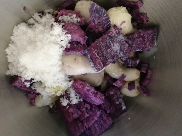 Purple Potato and Taro Mashed Bread recipe