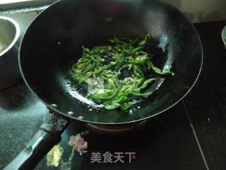 Stir-fried Pork Liver with Green Pepper recipe