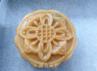 Walnut Jujube Mud Mooncake recipe