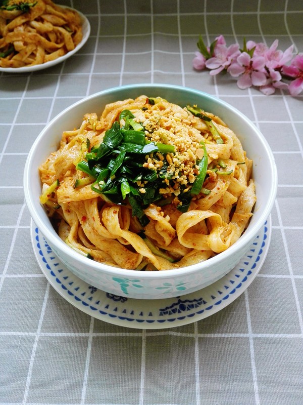 Spicy Beef Tendon Noodles recipe