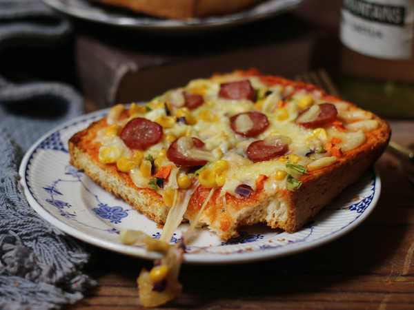 Sausage Toast Pizza recipe