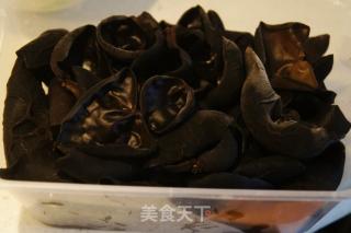 #trust之美#sour and Spicy Black Fungus recipe