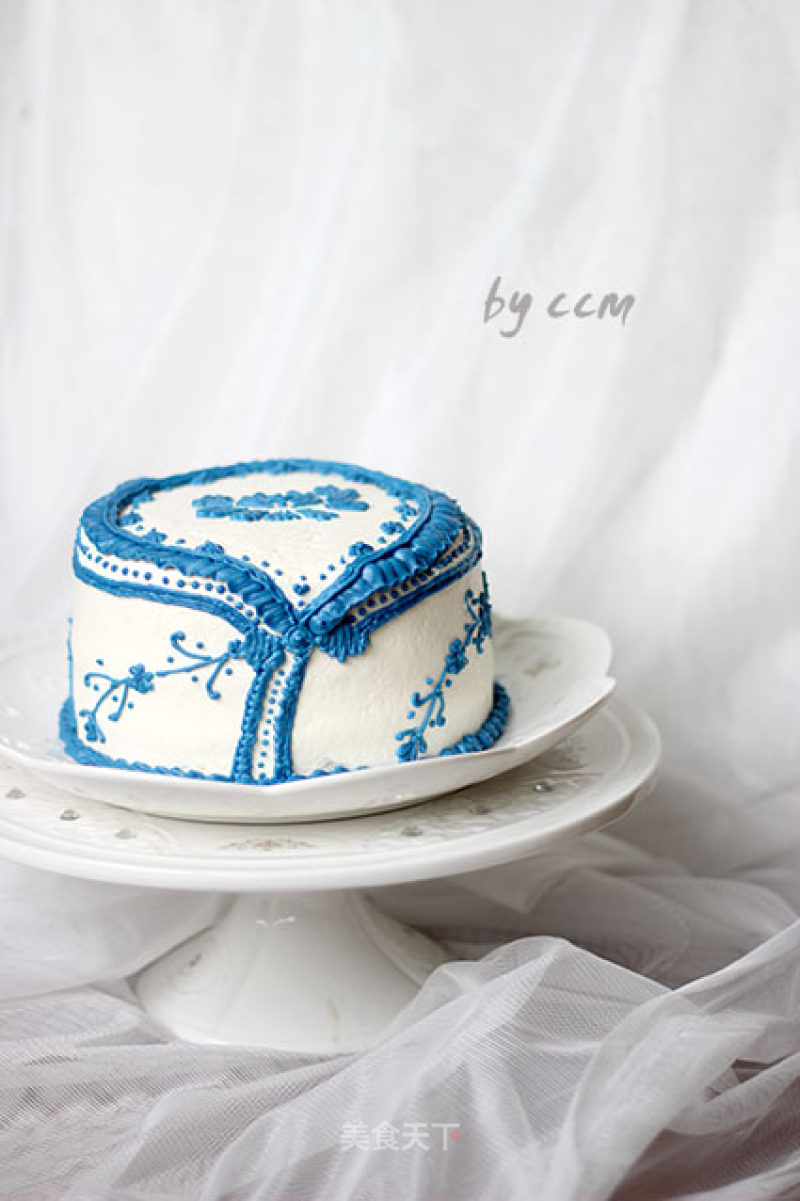 #四session Baking Contest and It's Love to Eat Festival#hand-painted Cheongsam Blue and White Porcelain Cake
