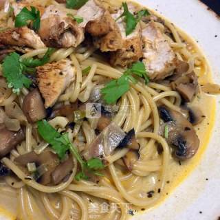 Pasta with Mushrooms and Chicken recipe