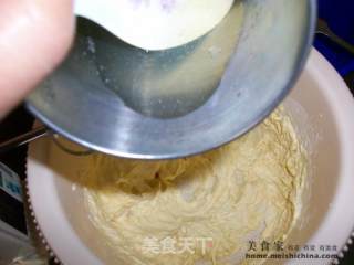 Fragrant and Smelly Durian Cream Cake recipe