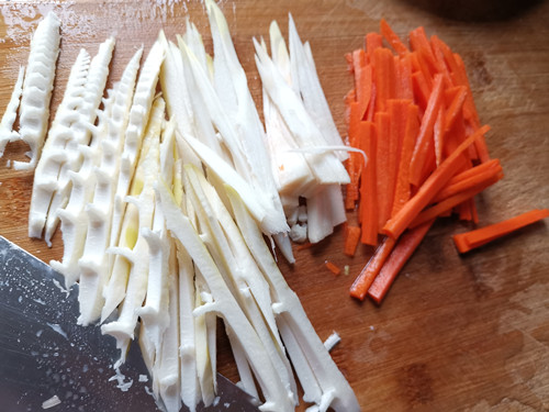 Stir-fried Three Fresh Spring Bamboo Shoots recipe