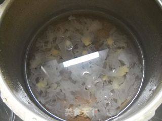 Stewed Tremella with Gong Tang recipe