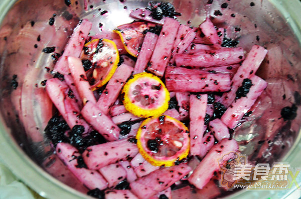 Mulberry and Yam Strips recipe