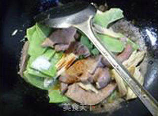 Stir-fried Pork Liver with Lentil and Yuba recipe