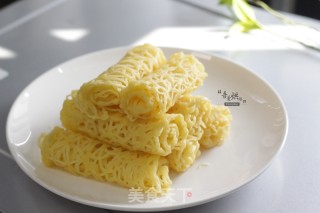 Baby’s Creative Breakfast, Egg Pancakes Can Still Play Like this recipe