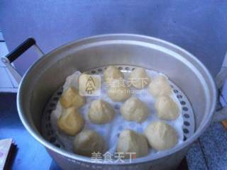 Egg Yolk Corn Meal Wowotou recipe