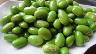 Stir-fried Edamame with Radish Vegetables recipe