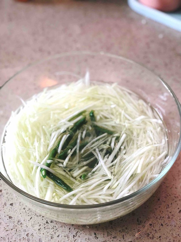 Thai Green Papaya Salad recipe